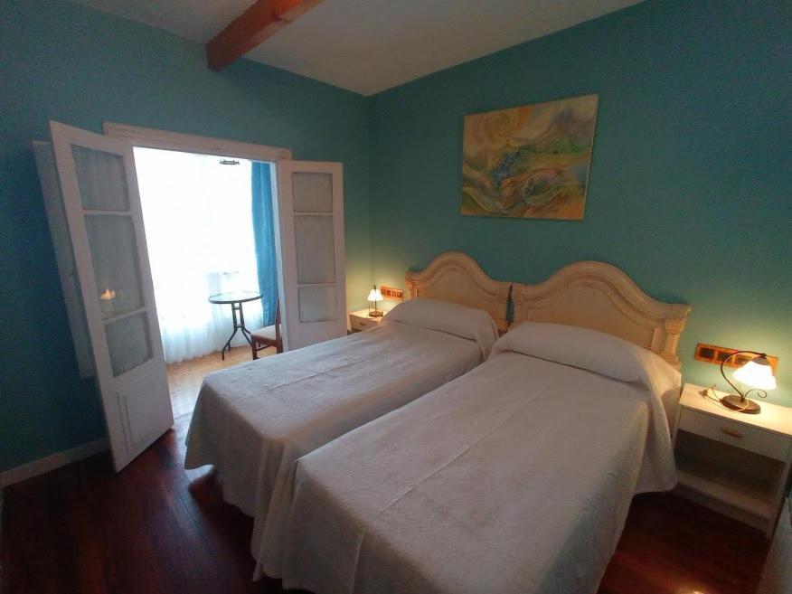 La Casa Del Agua 56 Otel Limpias Dış mekan fotoğraf